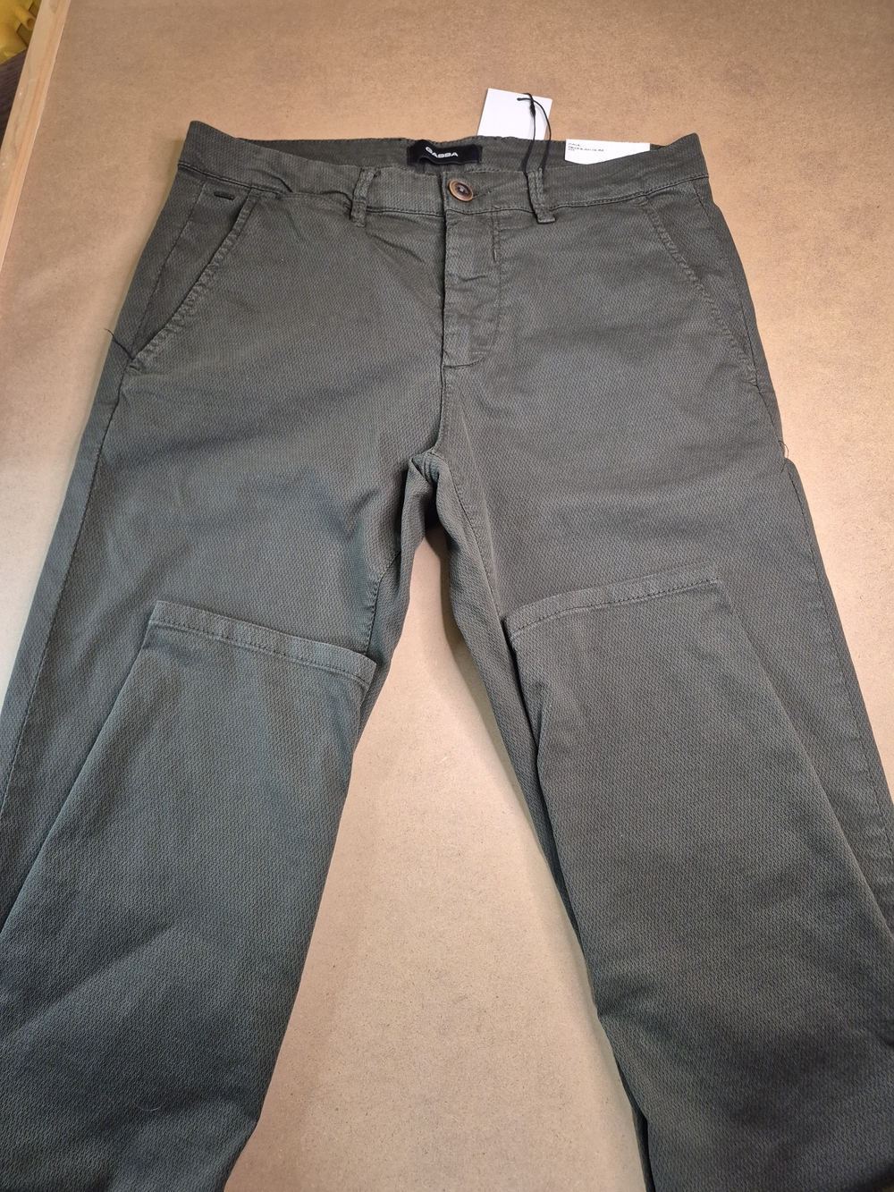 GABBA Men's Olive Green Chinos